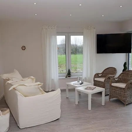 Mein-ostseeplätzchen Haus Am 8 Ferienhaus